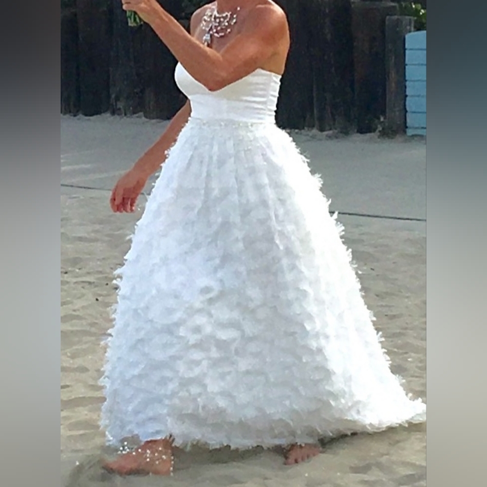 Flirty Strapless White Wedding Dress. Size 9